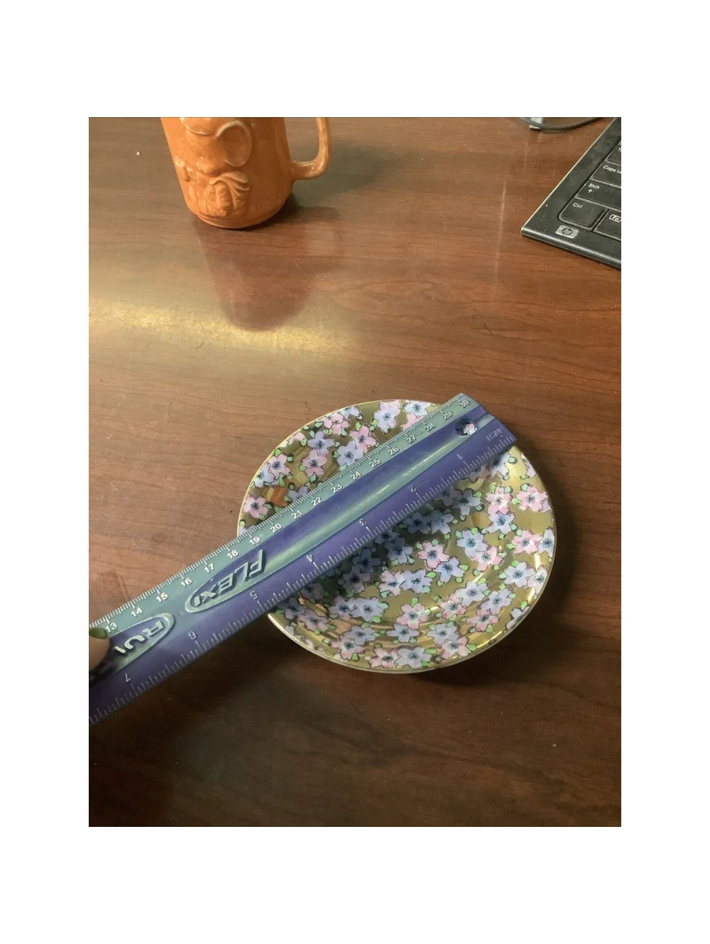 Lmari? Japan- Floral Chintz on gold